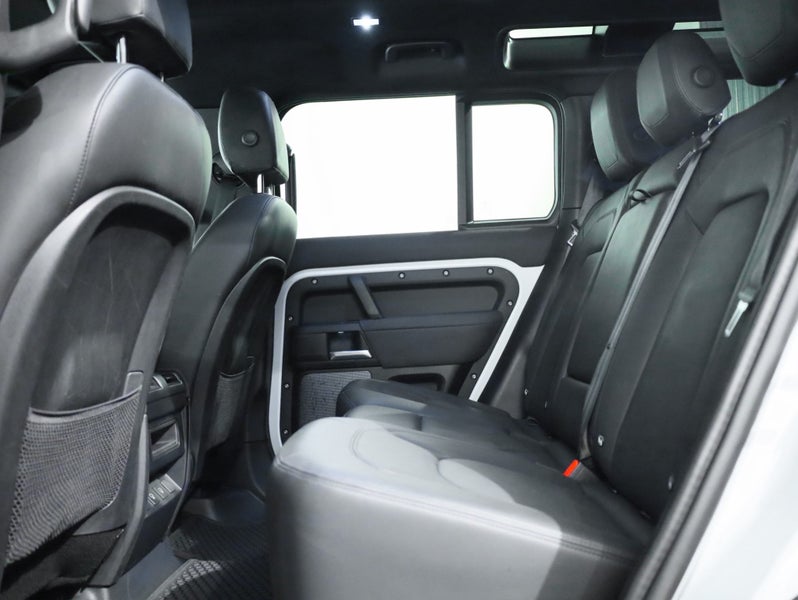 2023 Land Rover Defender 110 D300 S, 221KW, 4WD... image 5