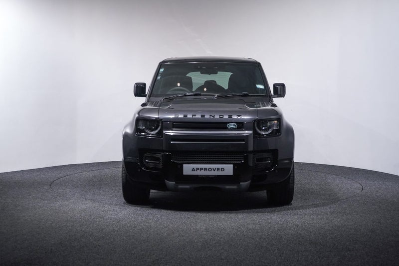 2023 Land Rover Defender 110 V8 SUPERCHARGED, 5... image 2