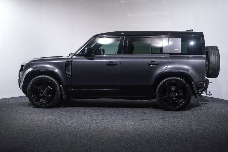 2023 Land Rover Defender 110 V8 SUPERCHARGED, 5... image 4