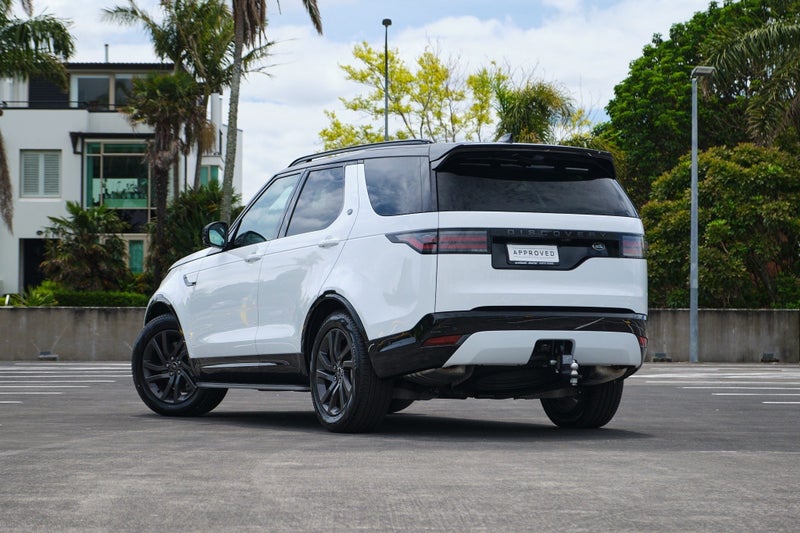 2023 Land Rover Discovery D250 R-Dynamic S image 2