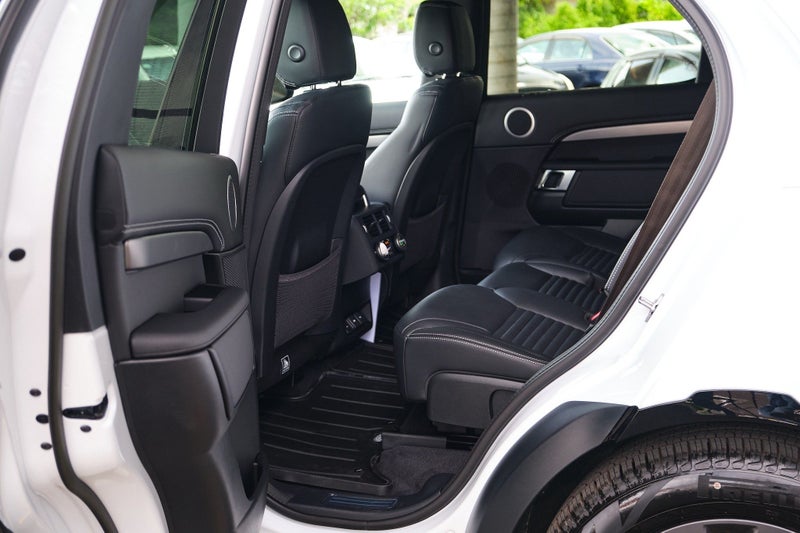 2023 Land Rover Discovery D250 R-Dynamic S image 5