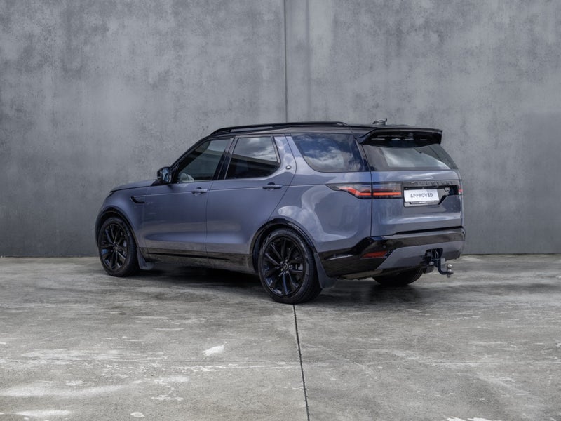 2023 Land Rover Discovery D300 R-Dynamic Hse image 2