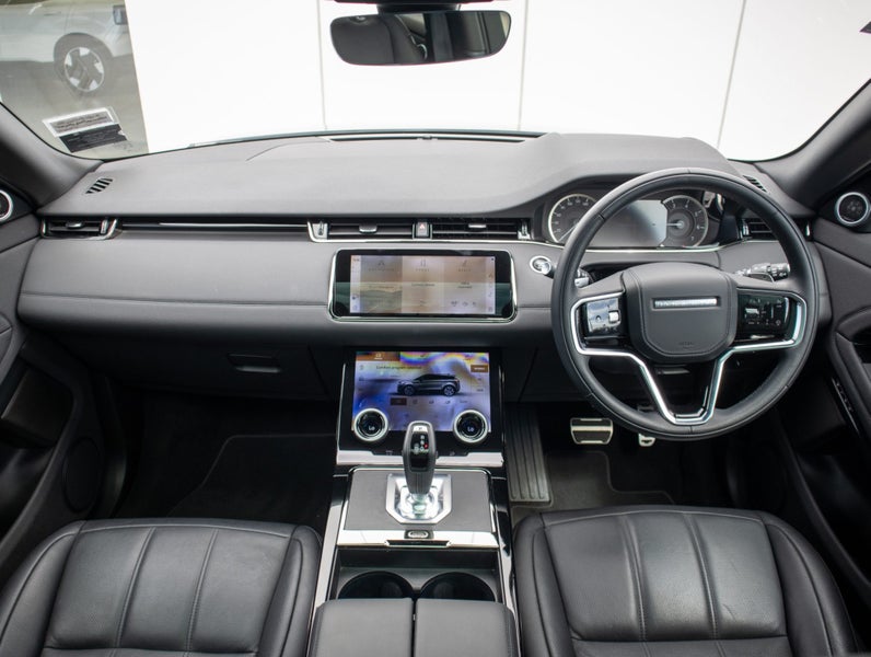 2023 Land Rover Range Rover Evoque P300E R-Dyna... image 4