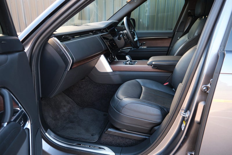 2023 Land Rover Range Rover P530 HSE SWB image 3