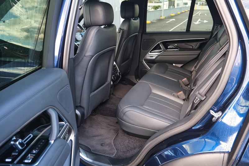 2023 Land Rover Range Rover P530 HSE SWB image 3