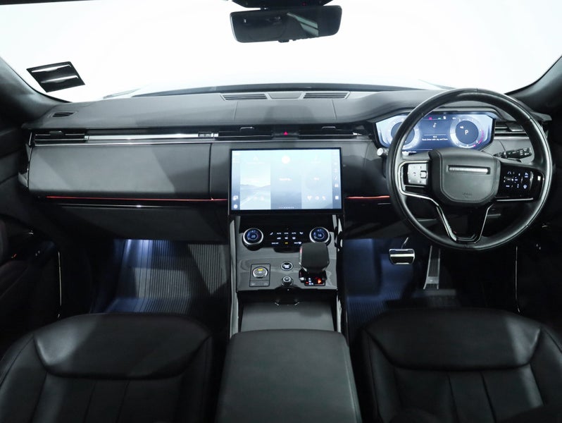 2023 Land Rover Range Rover Sport D300 DYNAMIC... image 4