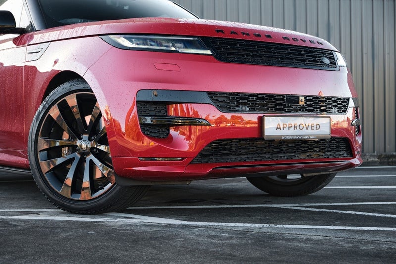 2023 Land Rover Range Rover Sport D300 Dynamic SE image 4