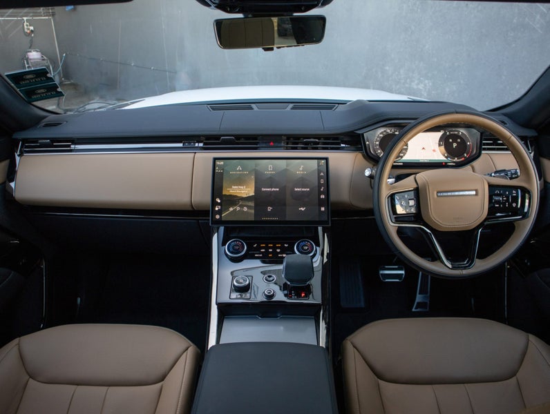 2023 Land Rover Range Rover Sport D350 Dynamic HSE image 4