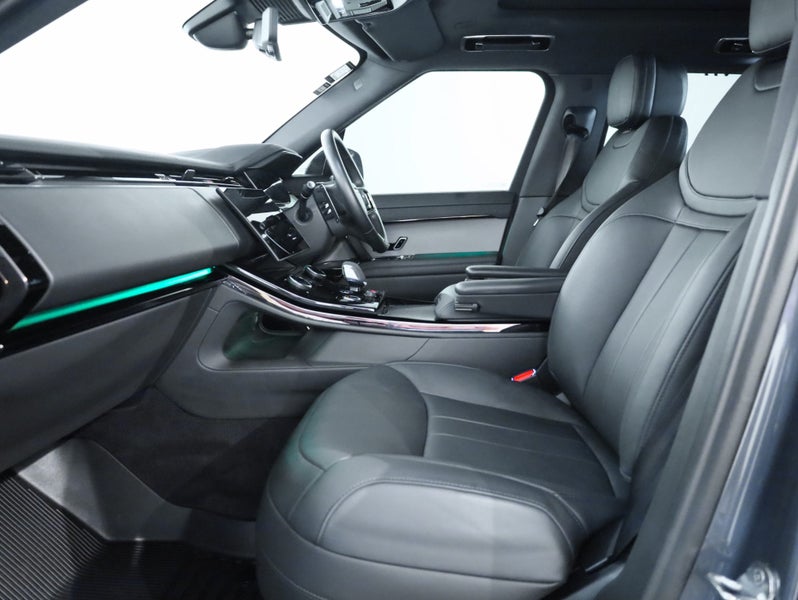 2023 Land Rover Range Rover Sport P400 Dynamic... image 3