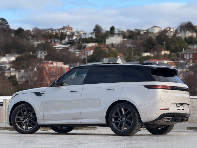 2023 Land Rover Range Rover Sport P400 Dynamic HSE image 2