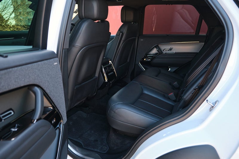 2023 Land Rover Range Rover Sport P400 Dynamic SE image 3