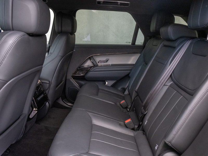 2023 Land Rover Range Rover Sport P400 Dynamic SE image 5