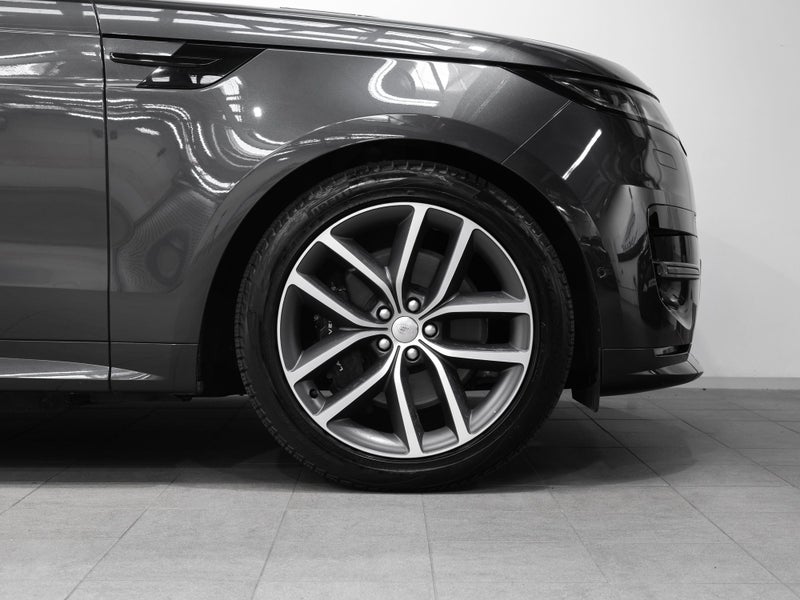 2023 Land Rover Range Rover Sport P440e SE Dyna... image 5