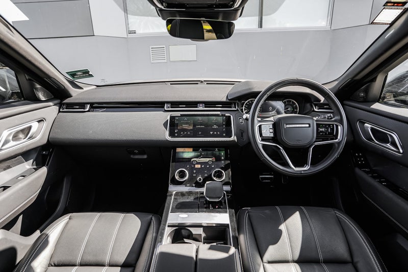 2023 Land Rover Range Rover Velar P250 R-Dynamic S image 4