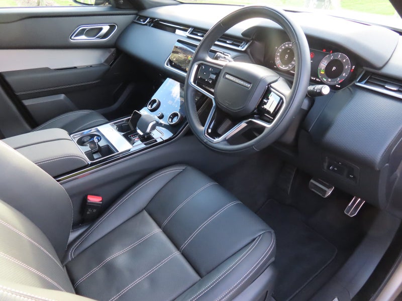 2023 Land Rover Range Rover Velar P400e R-Dynam... image 5