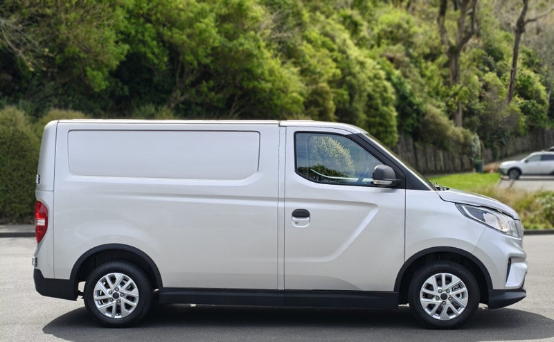 2023 LDV E Deliver 3 50.23Kw/H image 3
