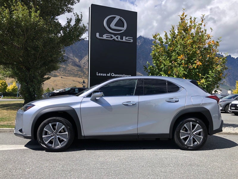 2023 Lexus UX 300e UX300EBEV FWD SUV/5D/5S (MFF... image 4