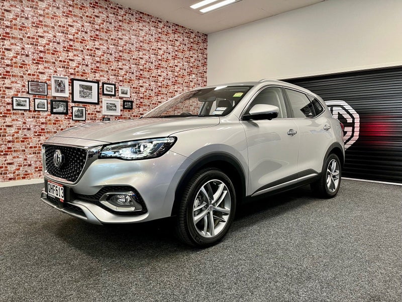 2023 MG HS PHEV Essence Plug-In Hybrid image 5