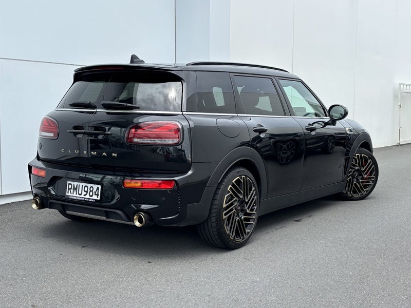 2023 MINI Clubman JCW ALL4 - Untold Edition image 2