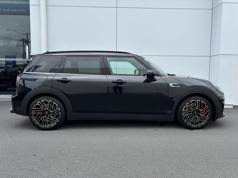 2023 MINI Clubman JCW ALL4 - Untold Edition image 5