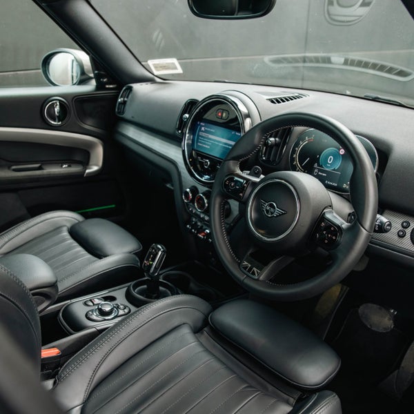 2023 MINI Countryman Cooper S LCI Yours image 3