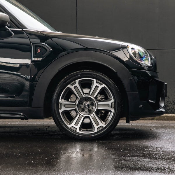 2023 MINI Countryman Cooper S LCI Yours image 5