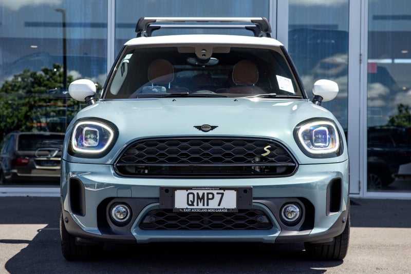 2023 MINI Countryman PHEV Plug-in Hybrid Yours[... image 2