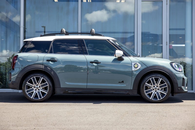 2023 MINI Countryman PHEV Plug-in Hybrid Yours[... image 3