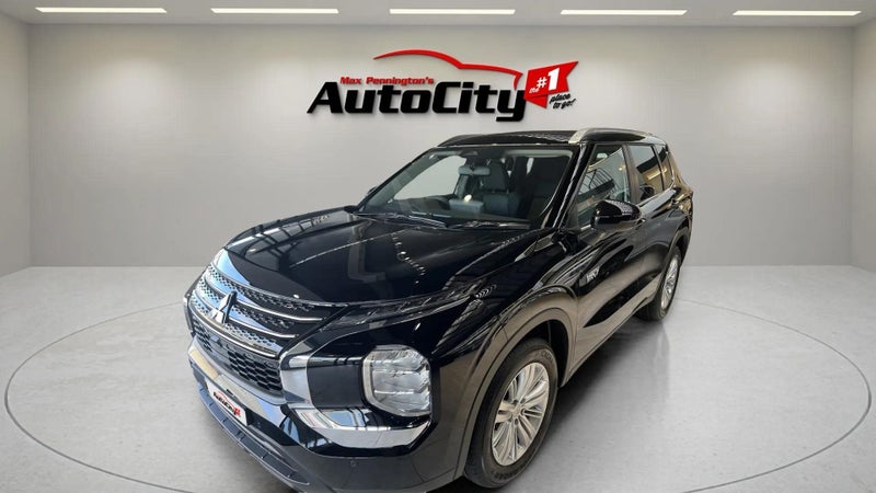 2023 Mitsubishi Outlander LS PHEV 4WD image 5