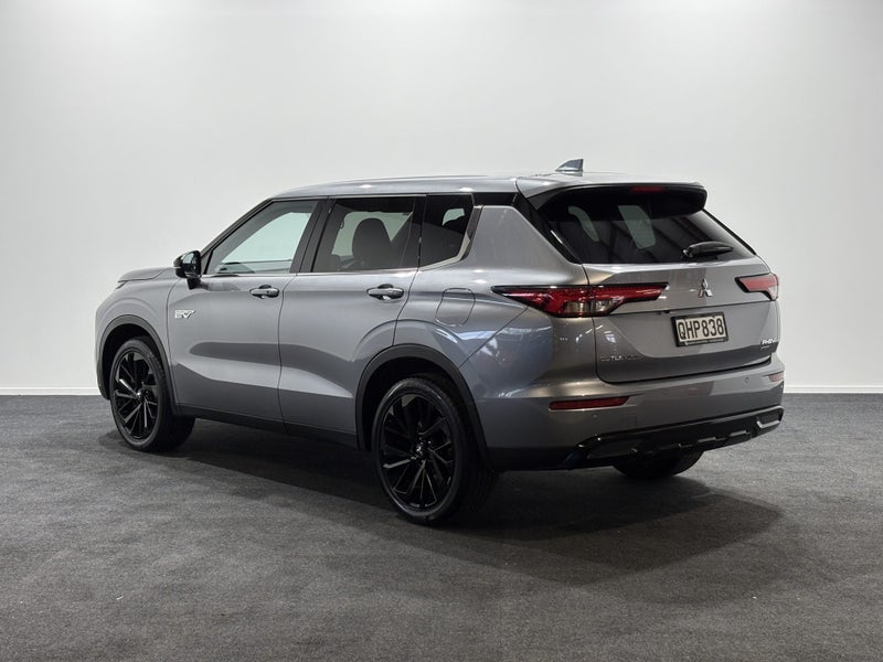2023 Mitsubishi Outlander PHEV Sport 4WD image 5