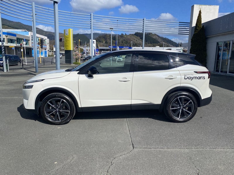 2023 Nissan Qashqai Ti 1.3 Turbo 2-tone image 5