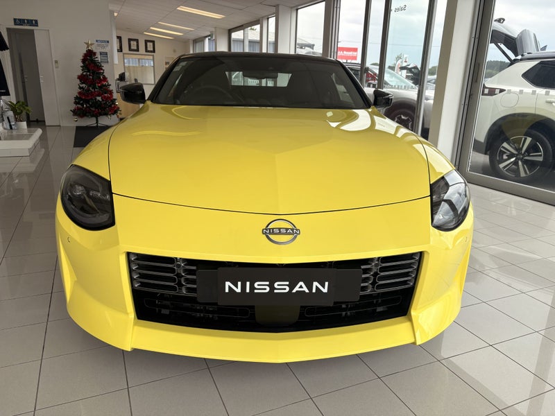 2023 Nissan Z Coupe - SPECIAL FINANCE OFFER OF... image 4