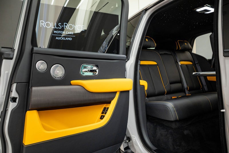 2023 Rolls-Royce Cullinan image 4