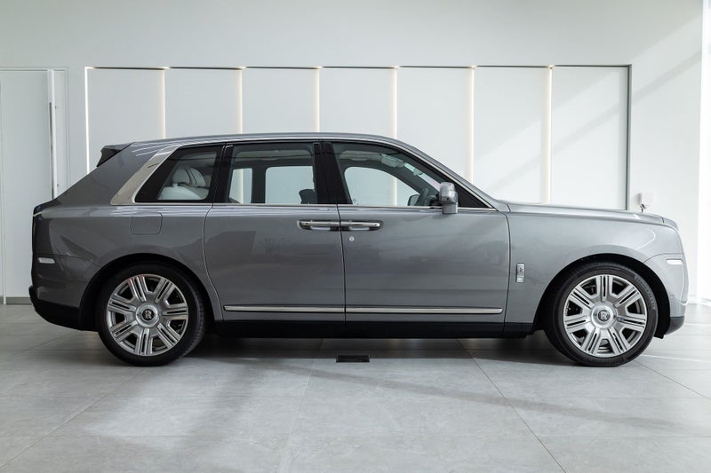 2023 Rolls-Royce Cullinan image 3