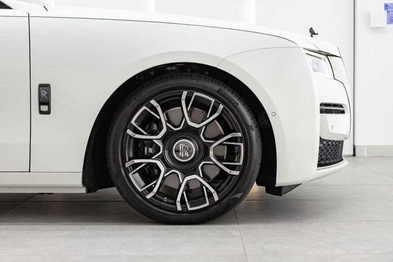 2023 Rolls-Royce Ghost Black Badge image 5