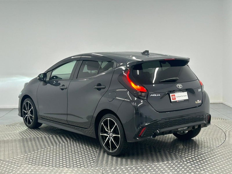 2023 Toyota Aqua 1.5 Hybrid GR Sport image 5