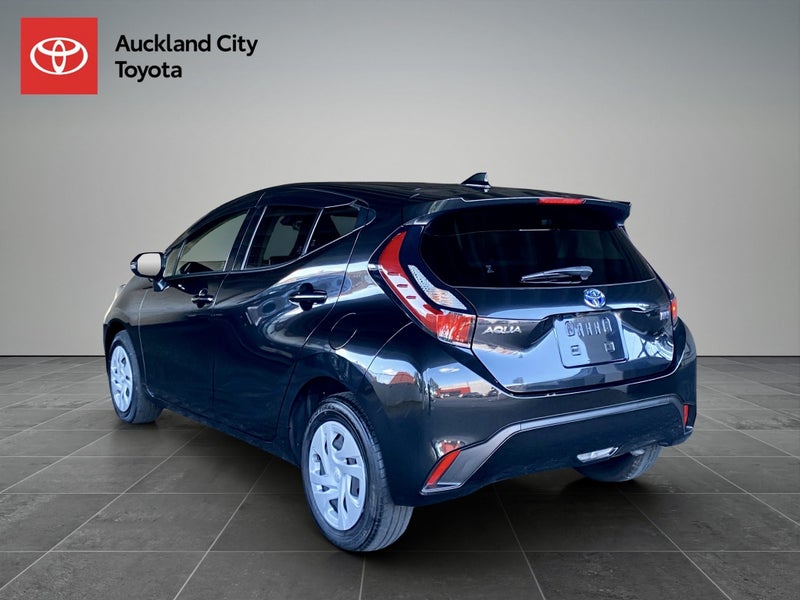 2023 Toyota Aqua 1.5 Hybrid X 5 Dr Hatch CVT 2W... image 5