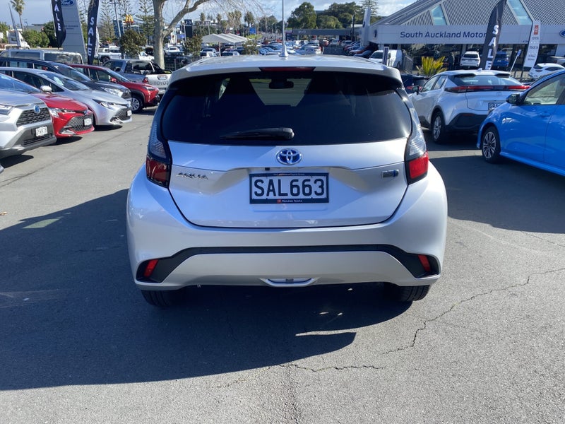 2023 Toyota Aqua 1.5 Hybrid X 5 Dr Hatch CVT 2WD image 3