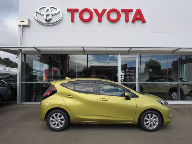2023 Toyota Aqua 1.5 Hybrid Z 5 Dr Hatch CVT 2WD image 4