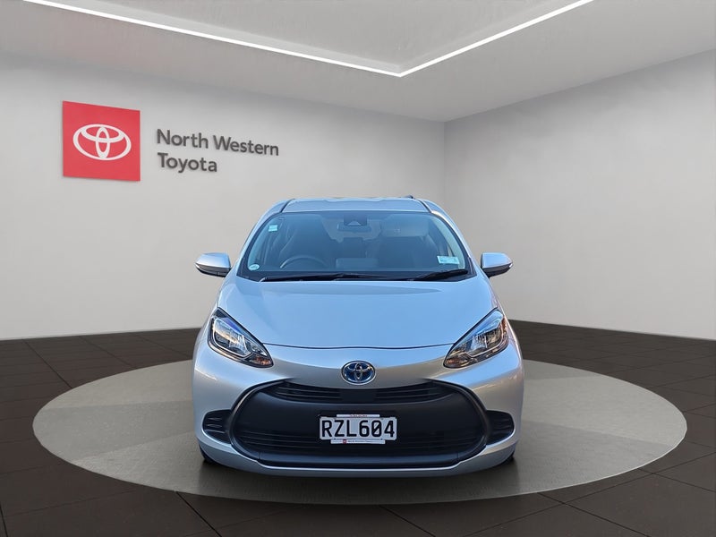 2023 Toyota Aqua 1.5L Hybrid FWD Hatchback image 2