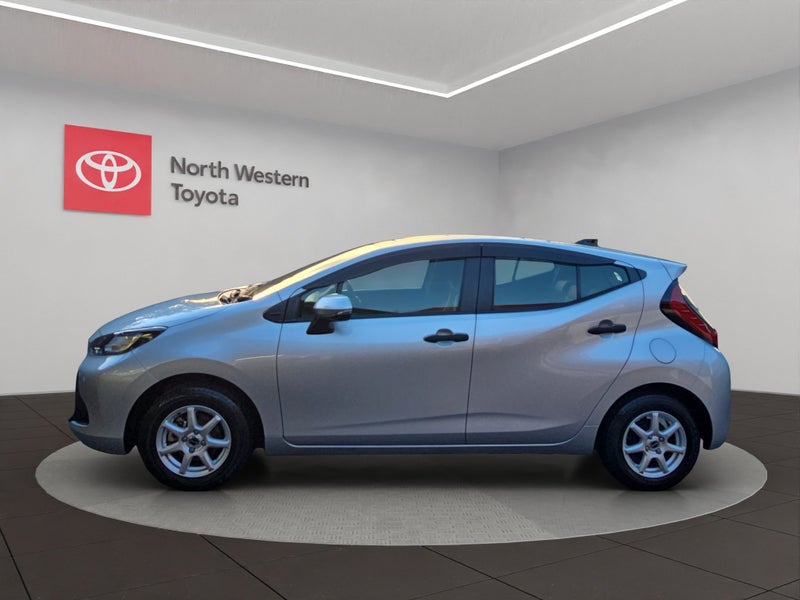 2023 Toyota Aqua 1.5L Hybrid FWD Hatchback image 4