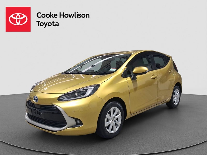 2023 Toyota Aqua Z Spec image 3