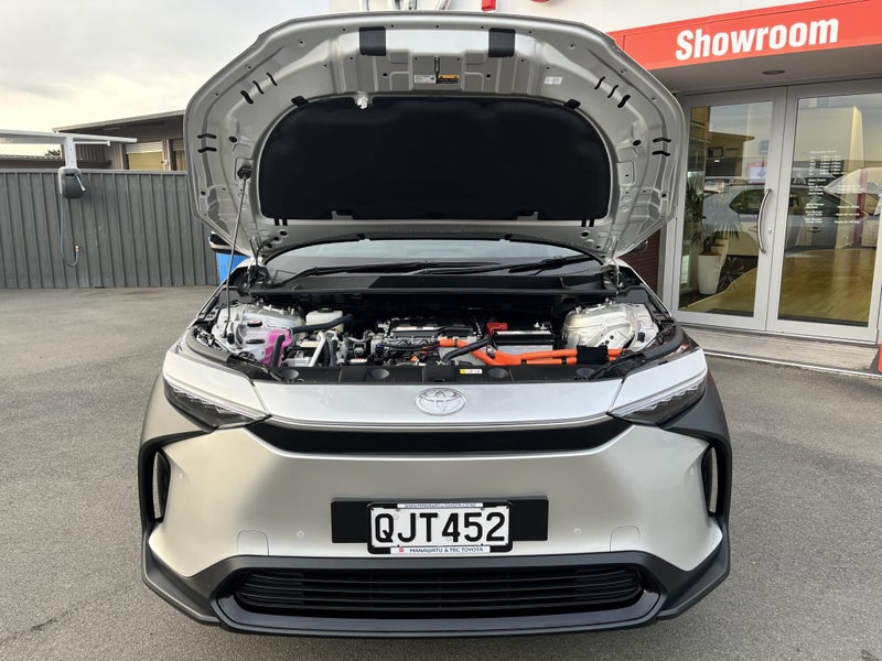 2023 Toyota bZ4X Pure BEV FWD Automatic SUV - T... image 2