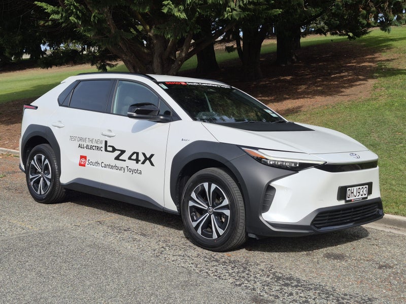 2023 Toyota bZ4X Pure BEV FWD SUV/5D/5S image 2