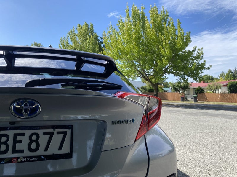 2023 Toyota C-HR 1.8P HV ECVT FWD image 5