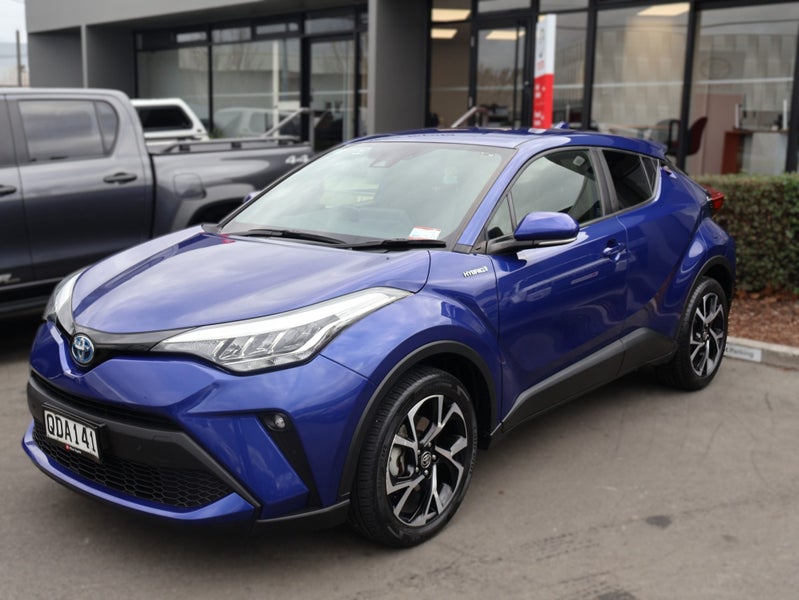 2023 Toyota C-HR 1.8P HV ECVT FWD SUV/5D/5S (CY... image 3