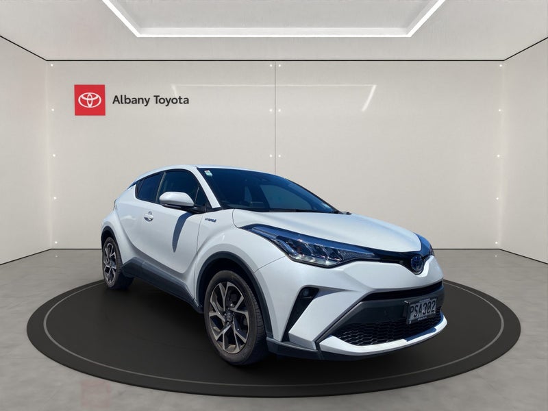 2023 Toyota C-HR 1.8P HV ECVT FWD SUV/5D/5S (CY... image 1