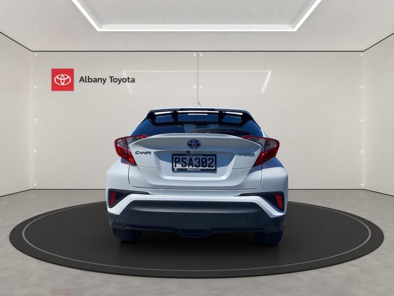 2023 Toyota C-HR 1.8P HV ECVT FWD SUV/5D/5S (CY... image 4