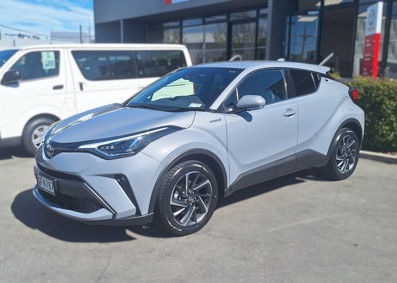 2023 Toyota C-HR Limited 1.8 HYBRID image 3