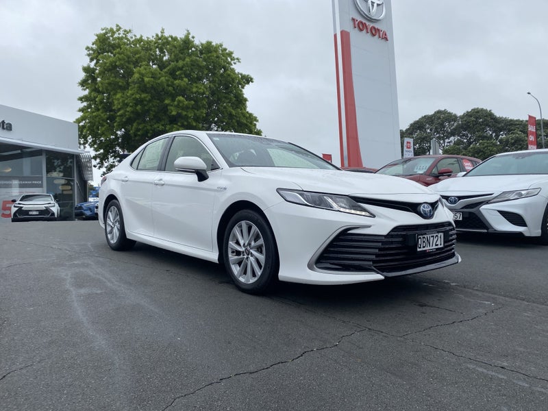 2023 Toyota Camry GX 2.5P HEV image 1